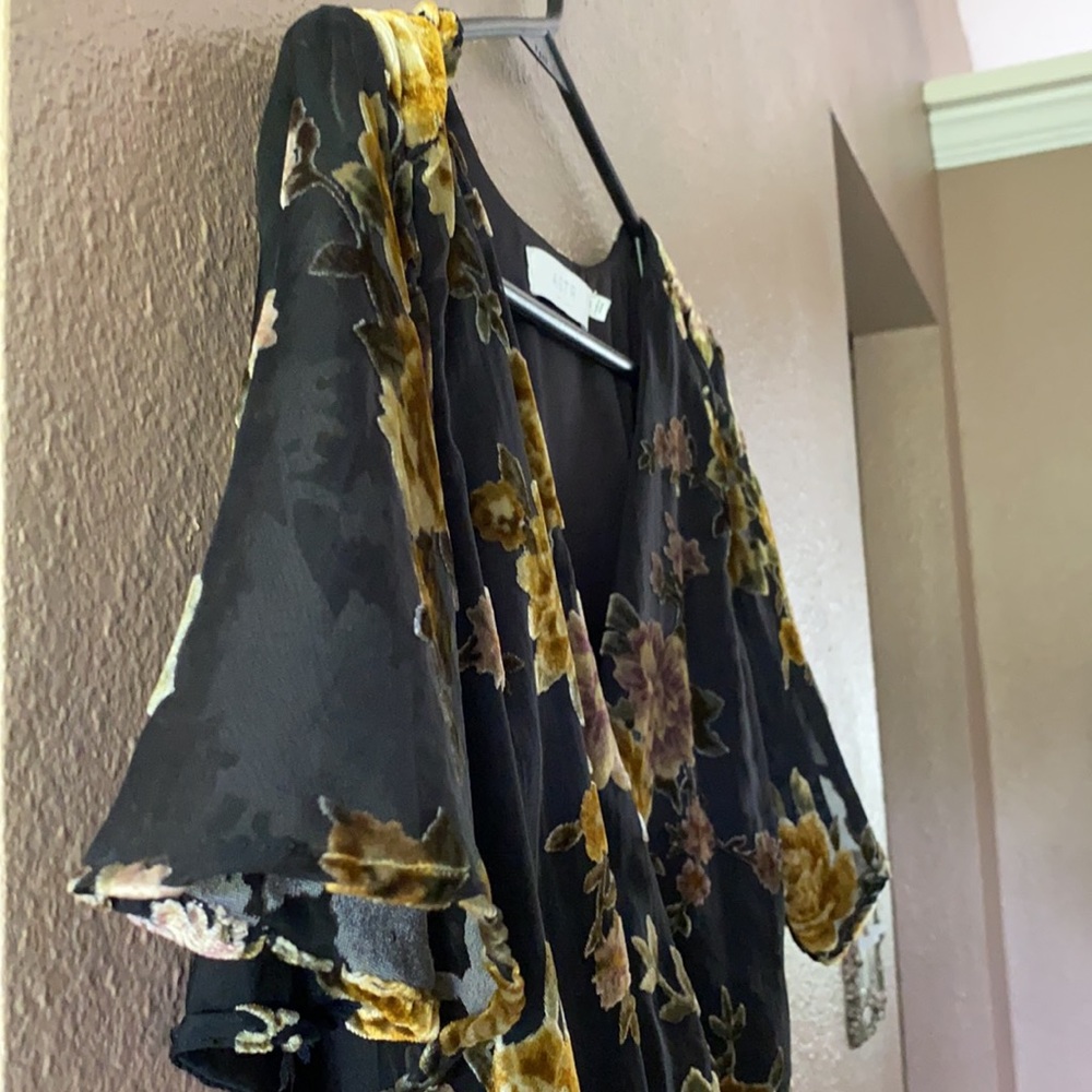 Floral Black and Gold Women's Top